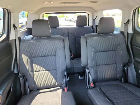 Used 2017 GMC Acadia SLE AWD/4WD image 31