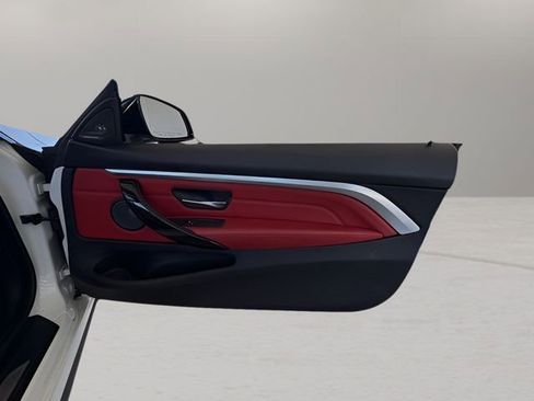 Used 2018 BMW 430i Convertible image 36