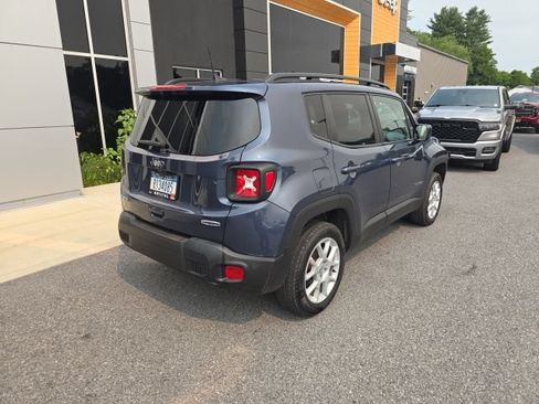 Used 2021 Jeep Renegade Latitude w/ Convenience Group AWD/4WD image 6