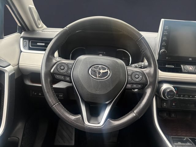Used 2022 Toyota RAV4 Limited w/ Limited Grade Weather Package AWD/4WD image 12