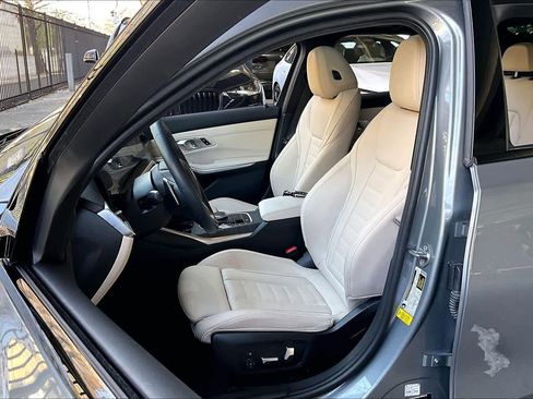 Used 2023 BMW 330i Sedan w/ Premium Package image 8