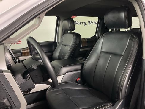 Used 2020 Ford F150 Lariat AWD/4WD image 14