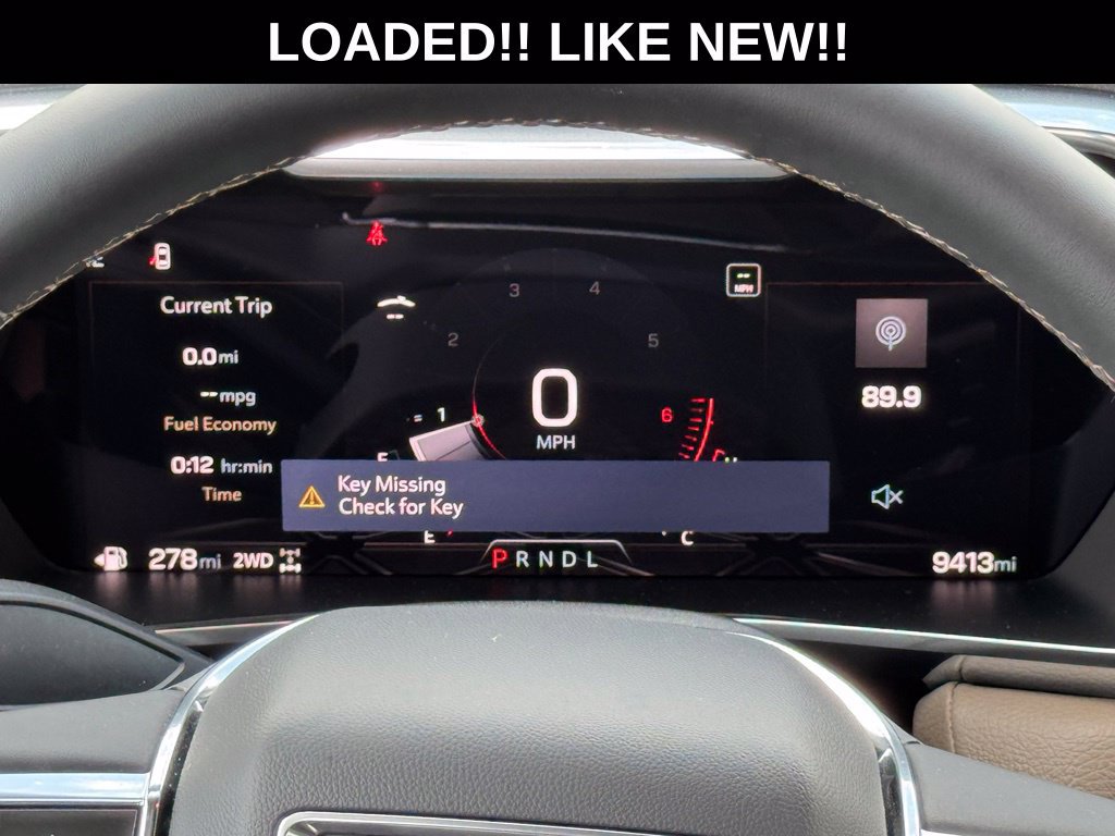 Used 2026 GMC Canyon Denali AWD/4WD image 3