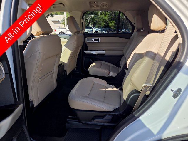 Used 2022 Ford Explorer Limited w/ Equipment Group 301A RWD image 10