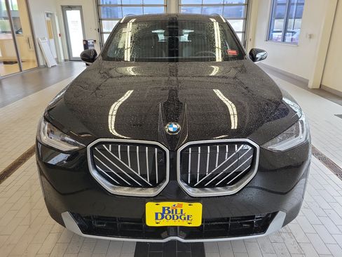 Used 2026 BMW X3 xDrive30i w/ Premium Package AWD/4WD image 2