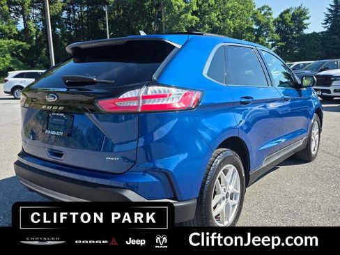 Used 2024 Ford Edge SEL w/ Convenience Package AWD/4WD image 4