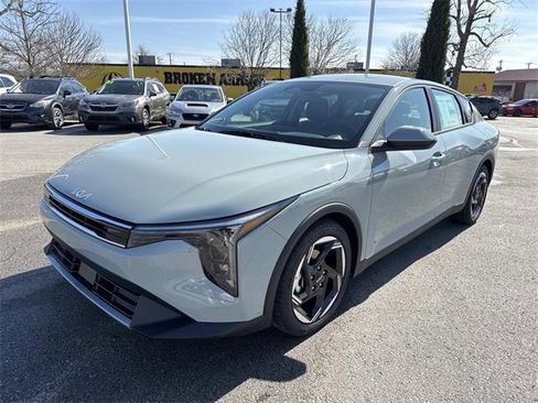 New 2026 Kia K4 EX image 7