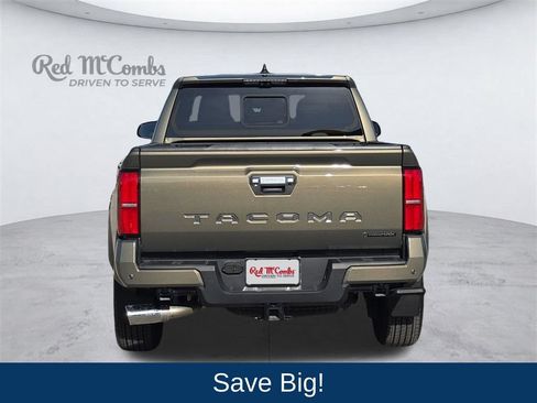 Used 2025 Toyota Tacoma Limited AWD/4WD image 6