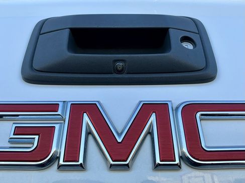 Used 2017 GMC Sierra 1500 SLT w/ SLT Premium Package image 15