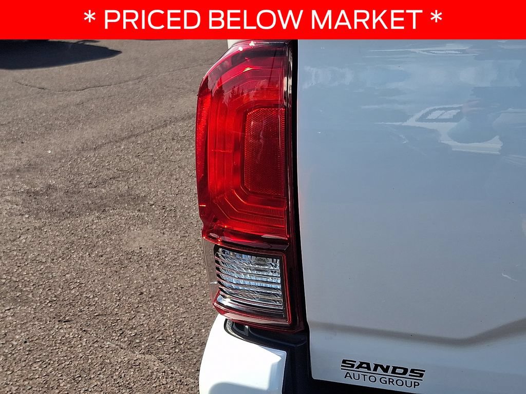 Used 2022 Toyota Tacoma SR w/ SR Convenience Package RWD image 27