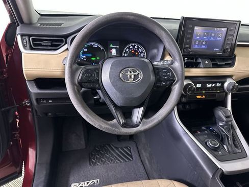 Used 2022 Toyota RAV4 XLE w/ Convenience Package AWD/4WD image 21