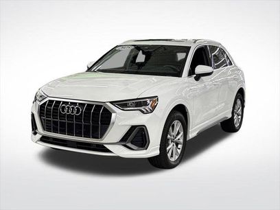 Certified 2025 Audi Q3 2.0T Premium w/ Convenience Package
