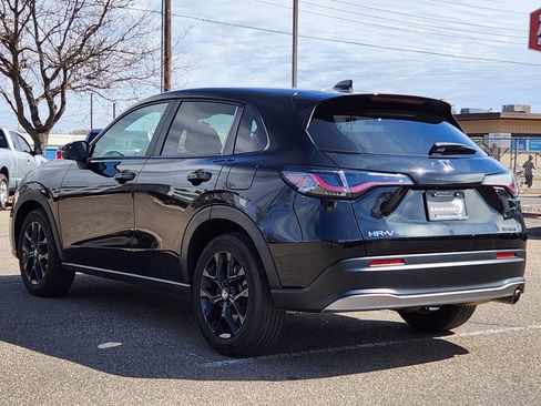 Used 2025 Honda HR-V Sport image 7