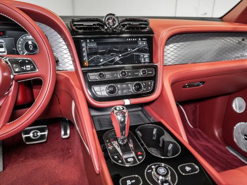New 2026 Bentley Bentayga Speed image 31