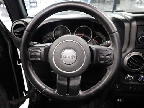 Used 2017 Jeep Wrangler Unlimited Sport w/ Quick Order Package 24S AWD/4WD image 14