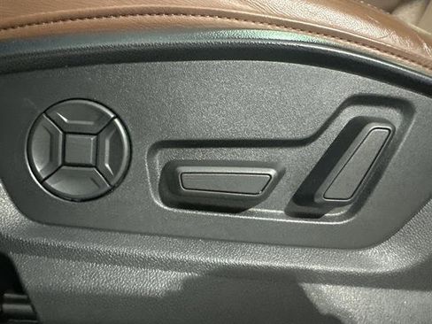 Used 2021 Audi Q7 2.0T Premium Plus w/ Premium Plus Package image 35