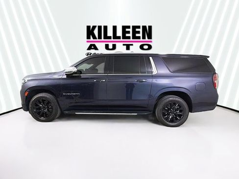Used 2023 Chevrolet Suburban Premier image 4