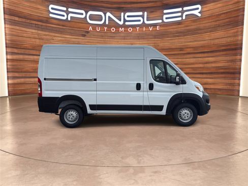 New 2026 RAM ProMaster 2500 image 7