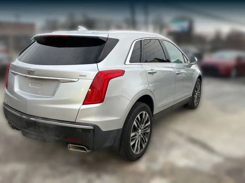 Used 2017 Cadillac XT5 Premium Luxury FWD image 11