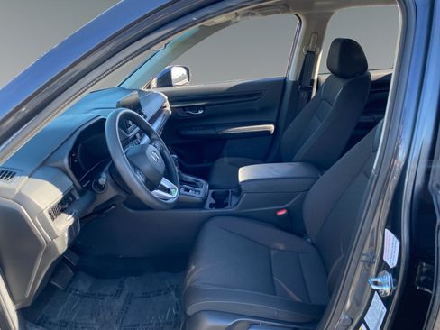 Used 2025 Honda CR-V LX image 9