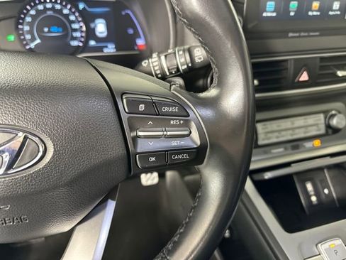 Used 2021 Hyundai Kona Limited image 16