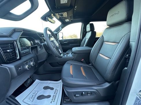 New 2026 GMC Sierra 2500 AT4 w/ AT4 Premium Plus Package image 16