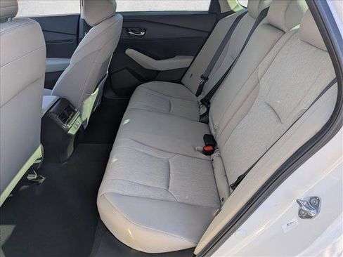 Certified 2025 Honda Accord SE image 18