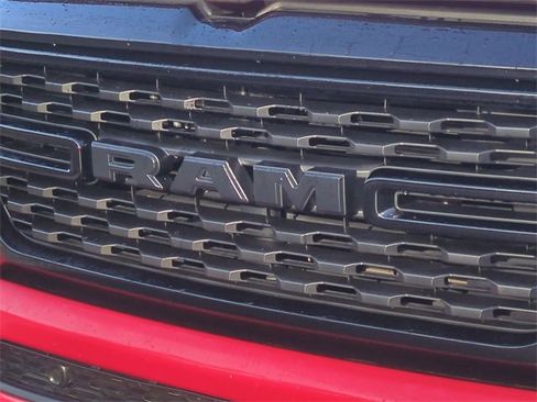 Used 2023 RAM 1500 Big Horn image 24