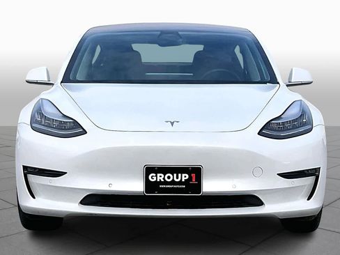 Used 2020 Tesla Model 3 Long Range image 3