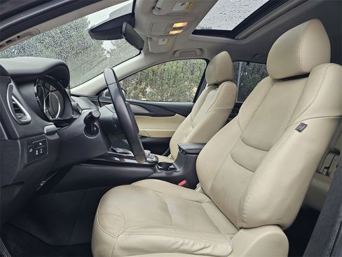 Used 2019 MAZDA CX-9 Touring w/ Touring Premium Package image 14