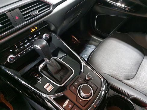 Used 2022 MAZDA CX-9 Touring Plus image 25