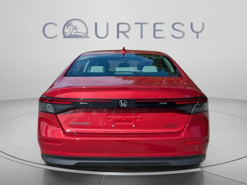 Certified 2023 Honda Accord EX image 7