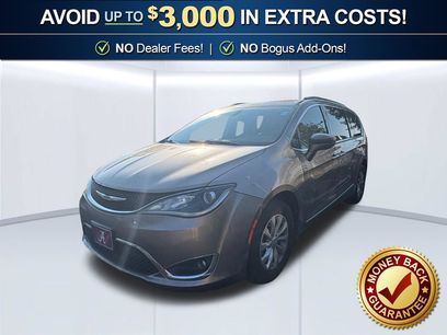 Used 2017 Chrysler Pacifica Touring-L