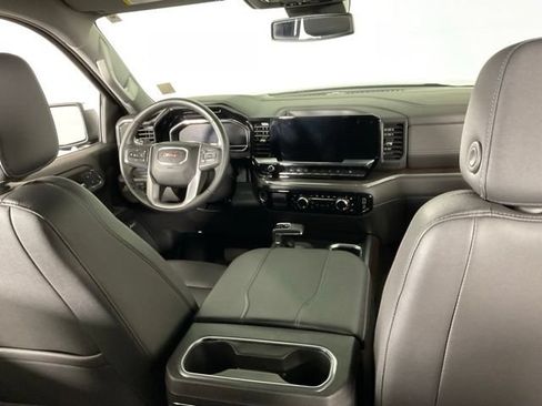 Used 2024 GMC Sierra 1500 SLT w/ SLT Premium Plus Package AWD/4WD image 16