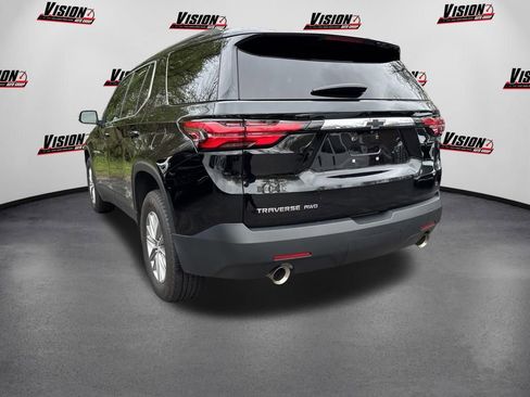Used 2023 Chevrolet Traverse LT AWD/4WD image 7