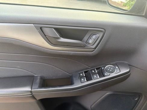 Certified 2024 Ford Escape Active AWD/4WD image 17