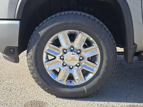 New 2026 Chevrolet Silverado 2500 High Country w/ Technology Package image 9