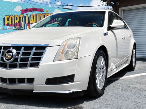 Used 2012 Cadillac CTS Luxury RWD image 4