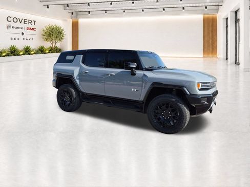 New 2026 GMC Hummer EV SUV AWD/4WD image 13