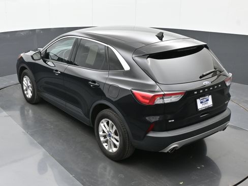 Used 2022 Ford Escape SE w/ Cold Weather Package AWD/4WD image 30