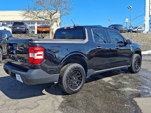 Used 2025 Ford Maverick XL w/ Equipment Group 102A image 5