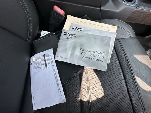 Used 2021 GMC Sierra 2500 Denali w/ Denali Ultimate Package image 44
