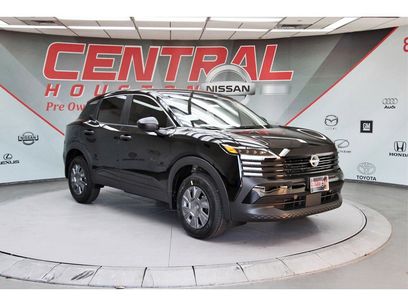 New 2026 Nissan Kicks S w/ Charging Package