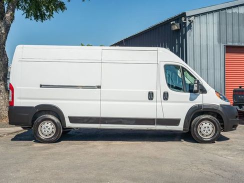 Used 2021 RAM ProMaster 2500 image 7