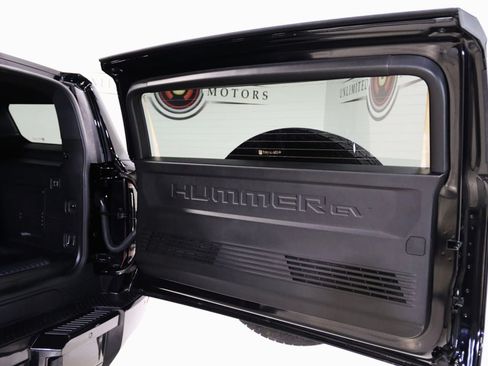 Used 2025 GMC Hummer EV 3X AWD/4WD image 65