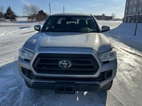 Certified 2022 Toyota Tacoma SR image 10