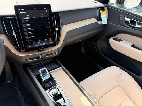 New 2026 Volvo XC60 T8 Core w/ Climate Package image 24