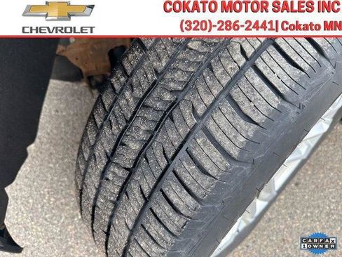 Used 2022 Chevrolet Silverado 1500 LT w/ Z71 Off-Road Package AWD/4WD image 10
