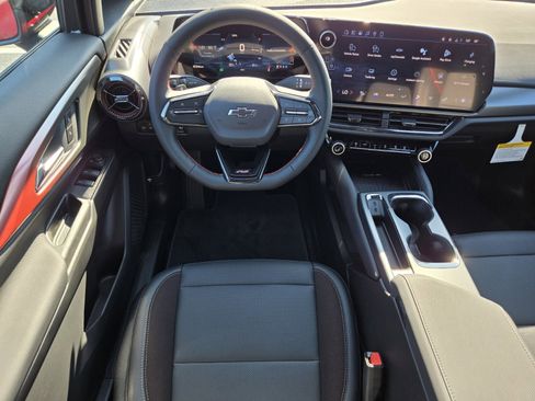 New 2026 Chevrolet Equinox EV RS image 10