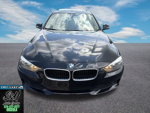 Used 2013 BMW 320i xDrive Sedan AWD/4WD image 3